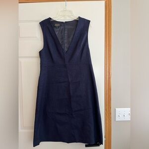 Women’s Pendleton 100% virgin wool Vneck sleeveless blue made in USA dress.Sz 14